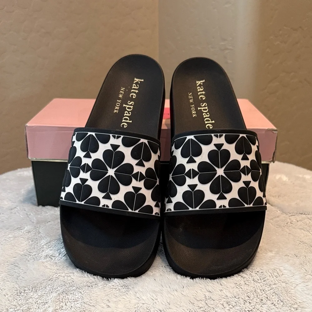 Kate Spade Black and Cream Clover Sandals - Picture 1 of 8